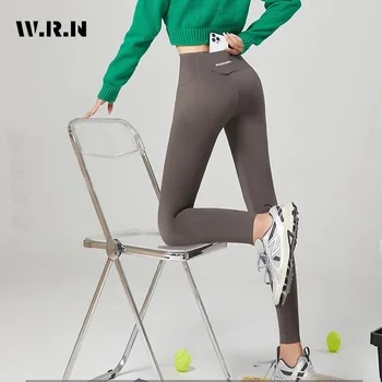 נשים ספורטיבי סגנון מוצק צבע גבוהה המותניים טרנינג 2023 סתיו חורף יוגה מכנסיים מזדמנים יומי רצים Slim Fit כושר המכנסיים
