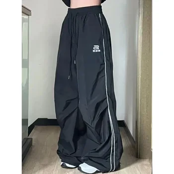 שחור רגליים רחבים מכנסי צניחה נשים וינטאג ' שנות ה-90 מנופחים מזדמנים מכנסיים נקבה Gorpcore Harajuku אופנה אופנת רחוב